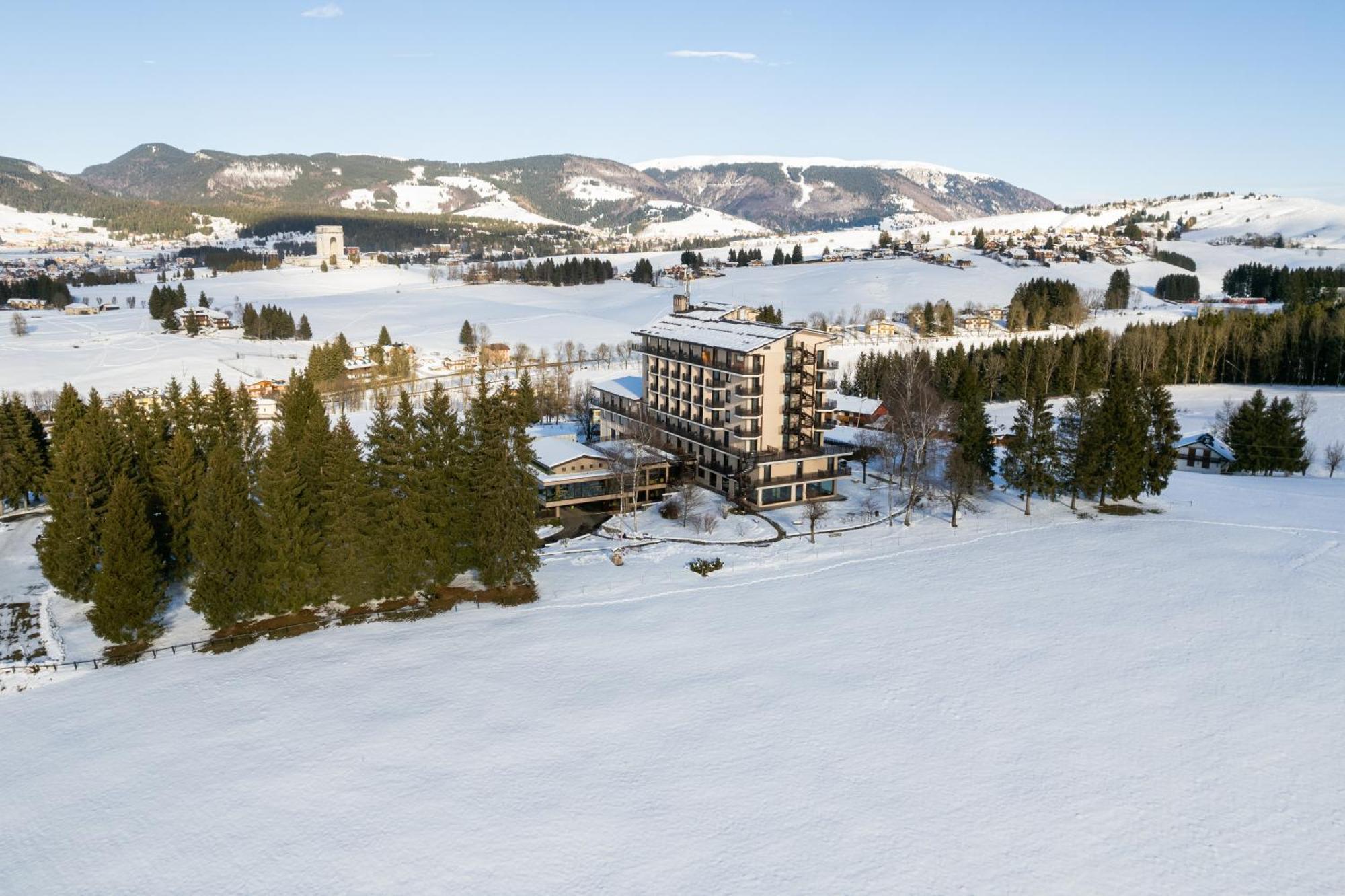 Linta Hotel Wellness & Spa アジアーゴ エクステリア 写真